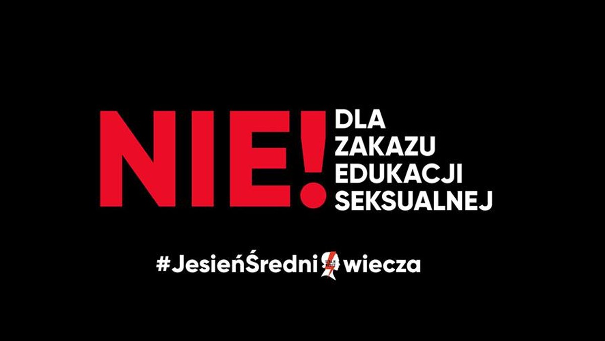 "Chcemy edukacji, nie indoktrynacji" - pod takim hasłem odbędzie się dzisiaj protest przed biurem PiS przy ul. Św. Marcin w Poznaniu. Zgromadzeni będą protestować przeciwko wprowadzeniu kar więzienia za edukację seksualną dzieci i młodzieży do lat 18. Dzisiaj Sejm zdecyduje, co dalej z obywatelskim projektem w tej sprawie. Popierają go politycy partii rządzącej. 