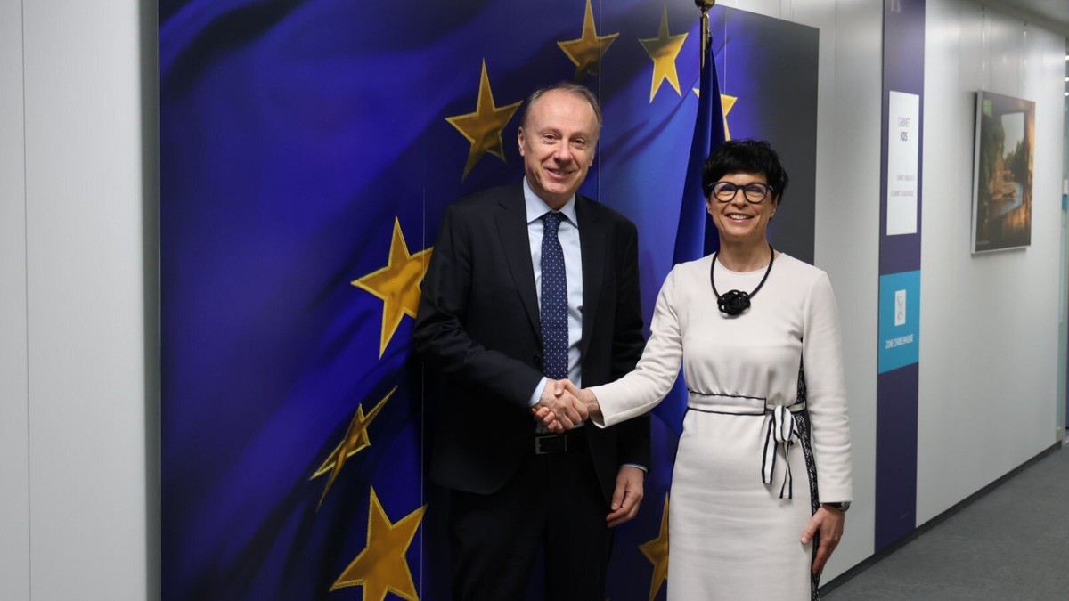 Vladan Đokić, Marta Kos