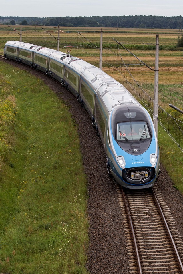 Tetsty Pendolino