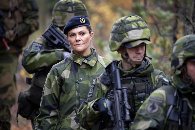 Księżniczka Szwecji Wiktoria bierze udział w ćwiczeniach ze szwedzką Gwardią Krajową, 29 września 2021 r.