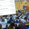 Co warto studiować? Absolwenci tych kierunków i uczelni zarabiają najwięcej. Najnowszy ranking