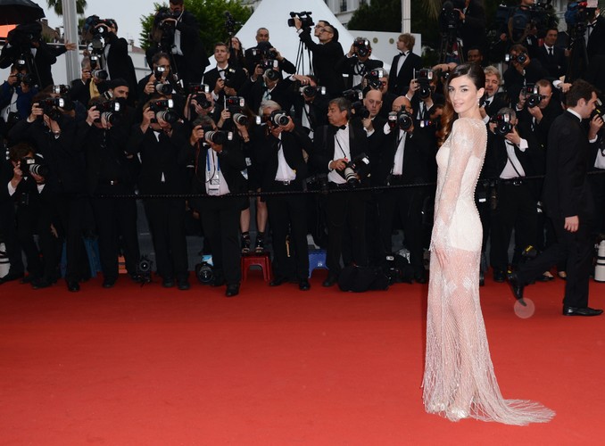 Paz Vega na czerwonym dywanie w Cannes