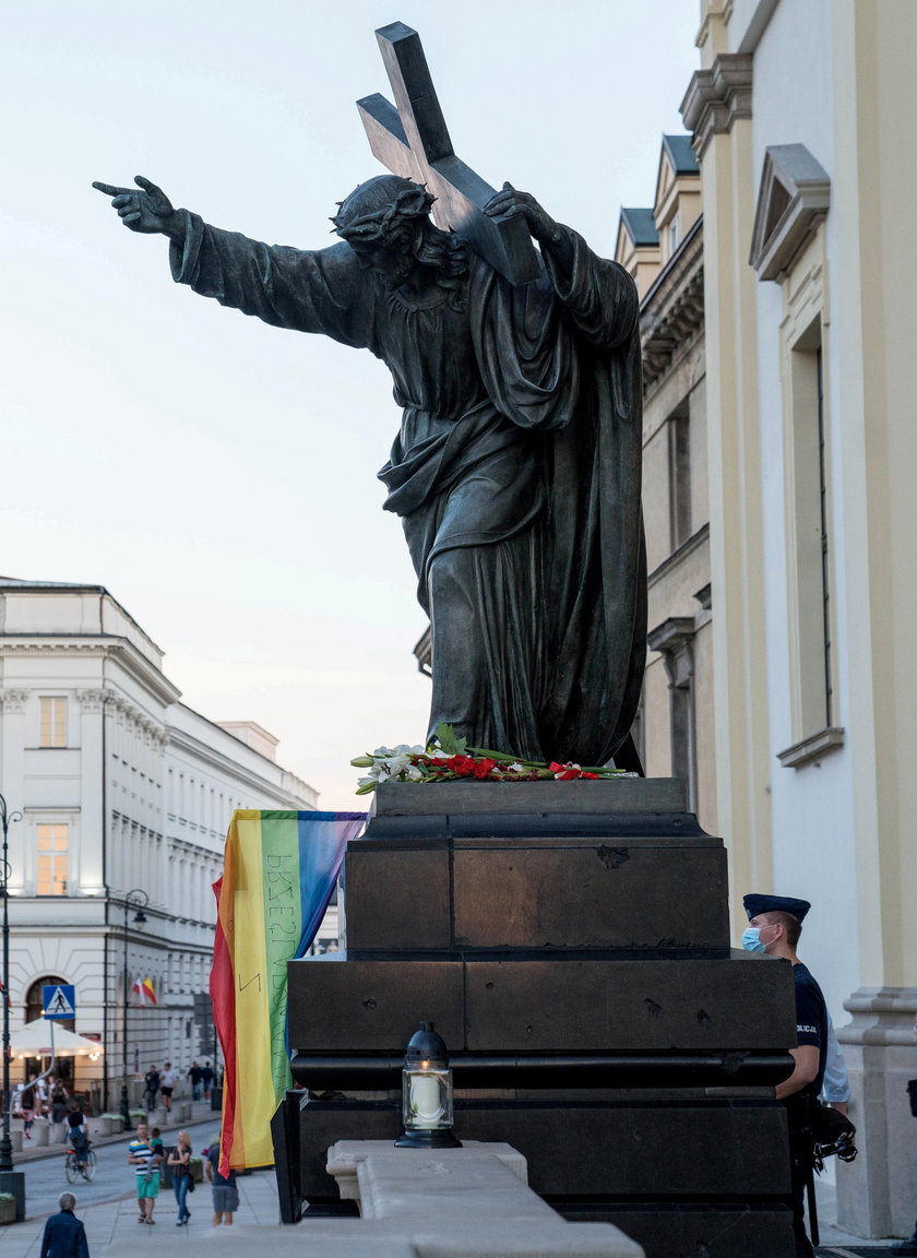 Pomnik Jezusa w Warszawie