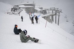 W Tatrach huraganowy wiatr. Warunki turystyczne są skrajnie trudne