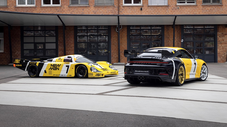 Porsche 911 GT3 (992) w stylu bolidu z Le Mans 1985