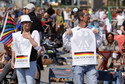Protest w Niemczech przeciwko obostrzeniom mającym powstrzymać pandemię koronawirusa. Stuttgart