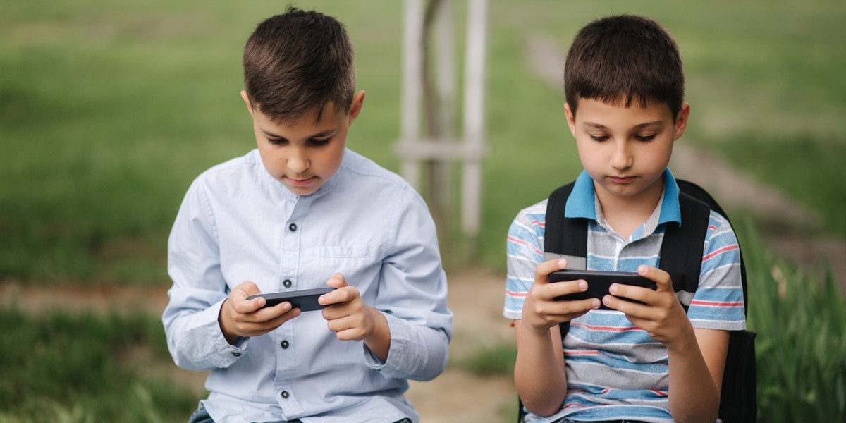 Urządzenia mobilne to ulubiona platforma do grania. 60 proc. polskich dzieci sięga po nie codziennie.