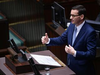 Premier Mateusz Morawiecki podczas exposé w Sejmie zapewniał, że rząd systematycznie podnosi nakłady na oświatę. Zdaniem samorządowców to wciąż za mało