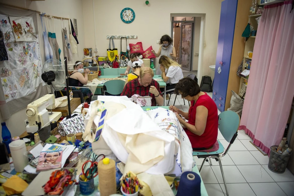 Radionica Tekstilne (taktilne) novine ŠOSO "Milan Petrović" i Milica Dukić