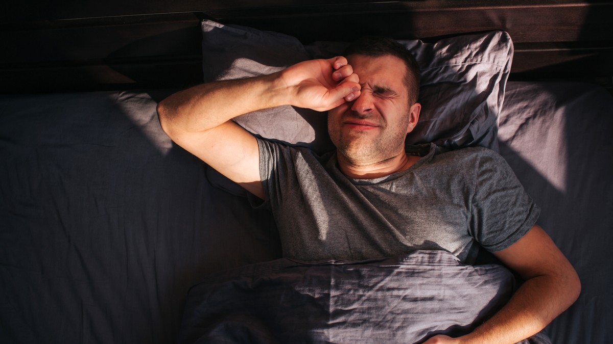 Spavanje bez jastuka čuva vid