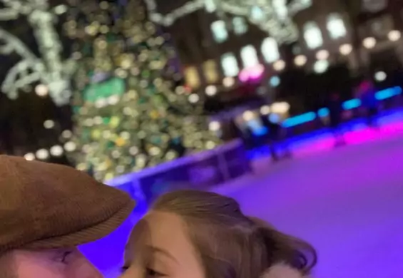 Beckham całuje córkę w usta i obrywa, ale rodzice go bronią - powstała całuśna akcja na Instagramie