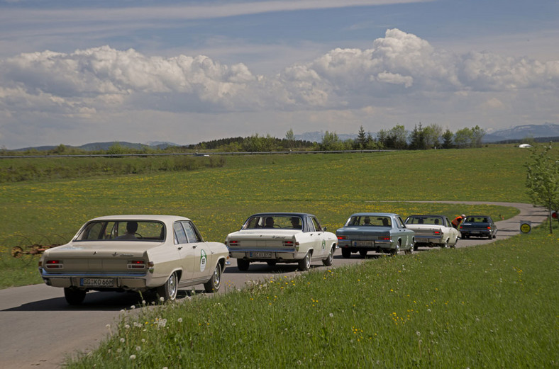 Opel Diplomat – szef koncernu kocha oldtimery