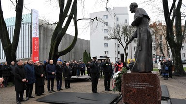 Lublin: odsłonięto pomnik założyciela KUL ks. Idziego Radziszewskiego