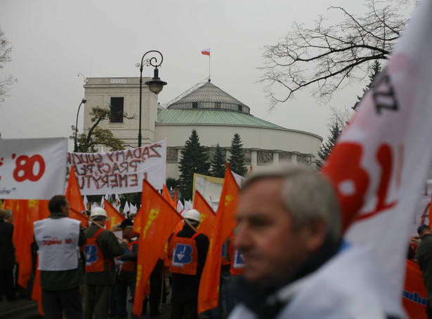 Związkowcy odchodzą z pustymi rękami