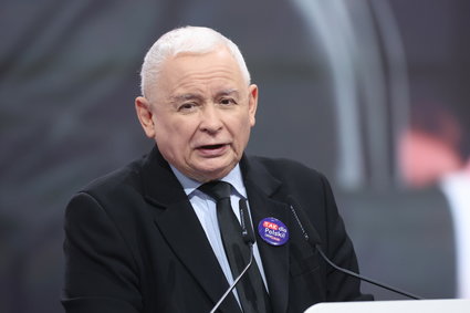 Jarosław Kaczyński staje przed komisją ds. Pegasusa. PiS ma plan