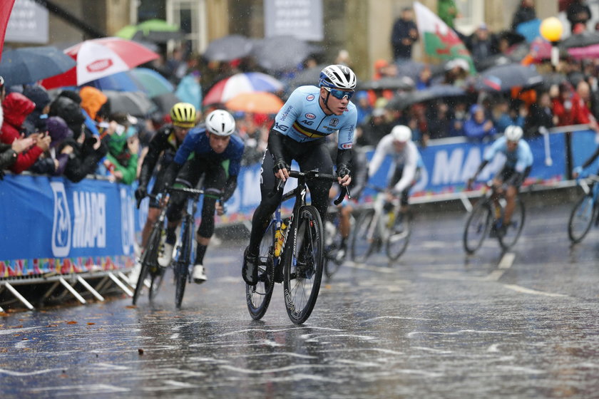 eszcze niedawno Remco Evenepoel (20 l.) był dobrze zapowiadającym się piłkarzem i grał w reprezentacji Belgii do 16 lat