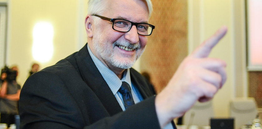 Waszczykowski nie chce powiedzieć co zrobił z nagrodą