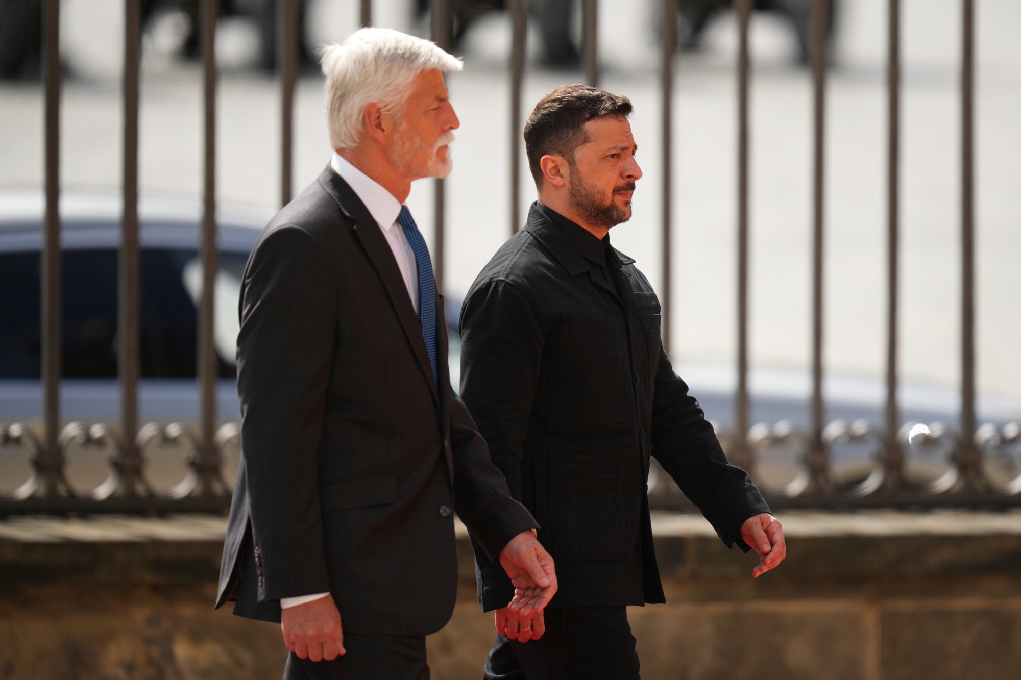 Ukrajinský prezident Volodymyr Zelenskyj a český prezident Petr Pavel.
