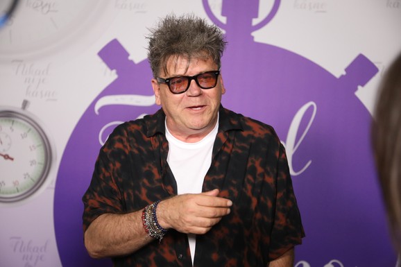 (VIDEO) "NEDOSTAJE MI HALID BEŠLIĆ" Niko nije znao da je čuveni muzičar umalo promenio profesiju, progovorio i o prijatelju: "Više ne pevam njegovu pesmu"