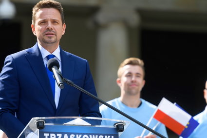 Rafał Trzaskowski: zgłoszę projekt ustawy skromnościowej