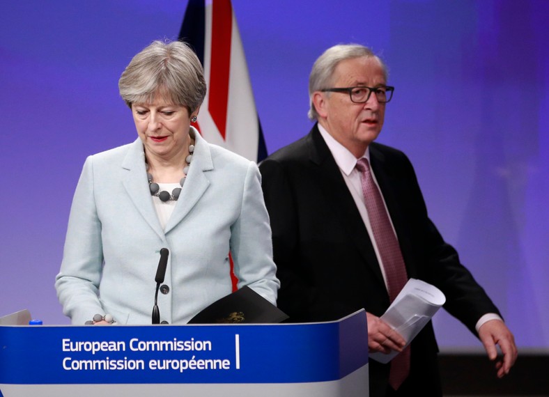 Theresa May i Jean-Claude Juncker