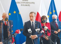 Morawiecki: Wygrywamy z epidemią. Grodzki: Już raz obwieścił koniec wirusa