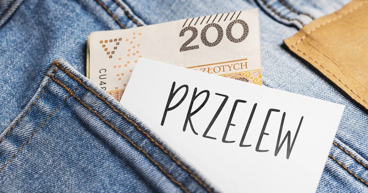 1900 zł miesięcznie bez kryterium dochodowego. Wypłaty ruszają 31 października