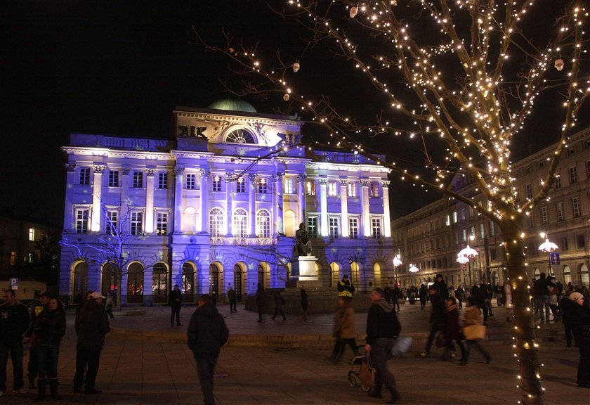 Świąteczna iluminacja rozbłyśnie w Warszawie 6 grudnia