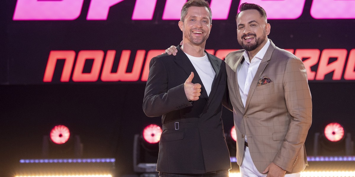 Michał Kostrzewski i Agustin Egurrola, jurorzy programu "You Can Dance - Nowa Generacja” w TVP 2