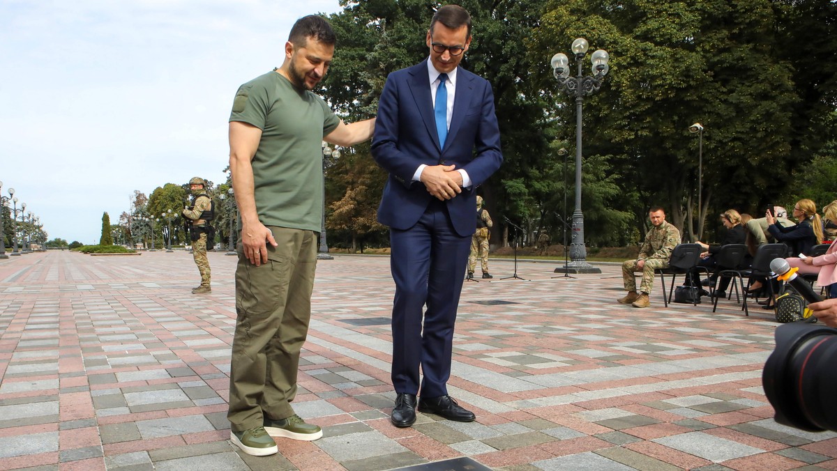 Prezydent Wołodymyr Zełenski i premier Mateusz Morawiecki w Kijowie