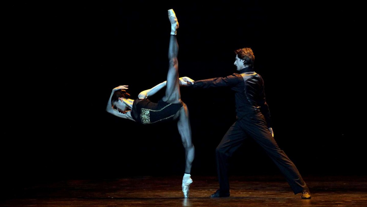 golden pointe shoes 2021