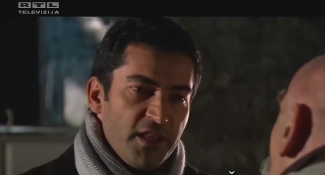 U seriji "Ezel" kao Ezel Barjaktar