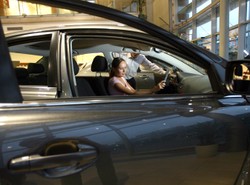 Podwyżka cen aut wystraszyła Polaków