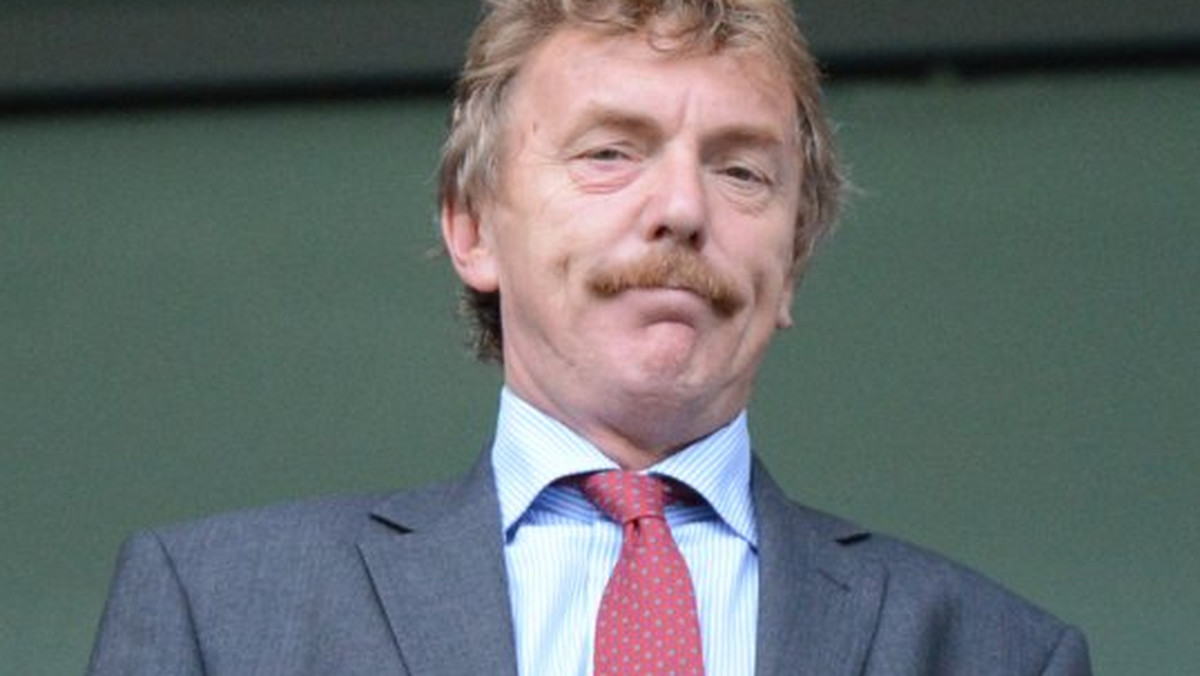 Zbigniew Boniek w siedzibie PZPN wylosował półfinałowe pary piłkarskiego Pucharu Polski. Prezes piłkarskiej centrali zdradził, że nie ma swojego faworyta do końcowego triumfu oraz zachwalał dwumeczową formę rozegrania finału.