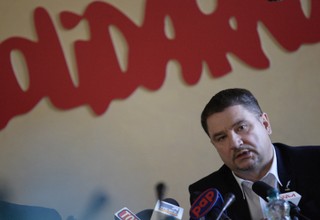 NSZZ 'S' o reformie emerytalnej: Tusk rzucił ochłapy w postaci gołego 67