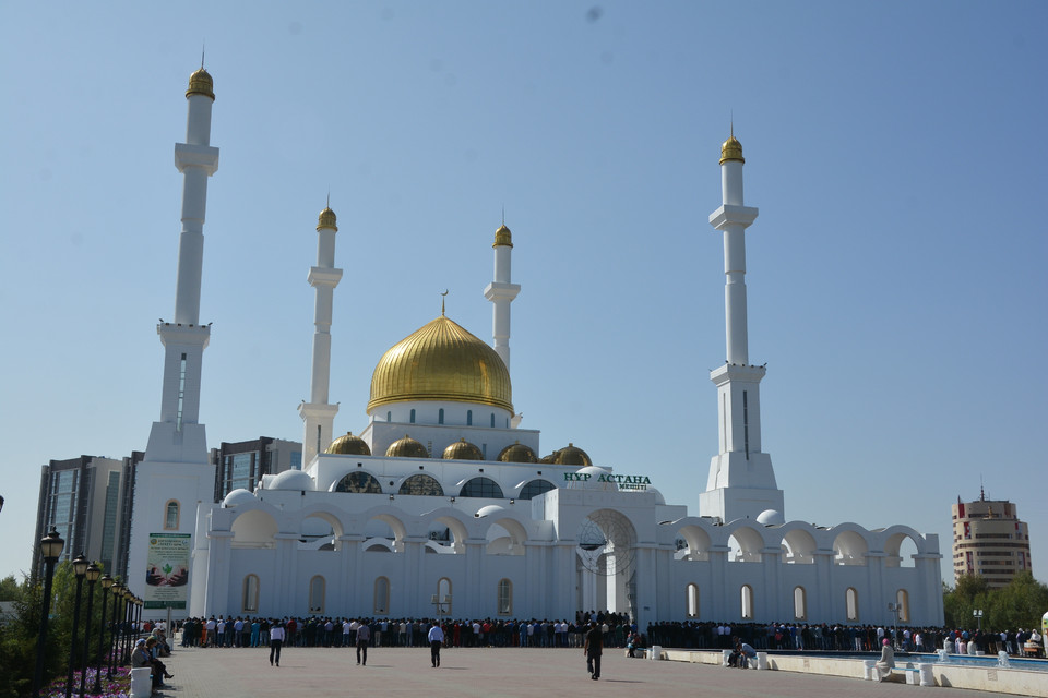 Meczet Nur Astana - jeden z największych meczetów w  Azji Centralnej