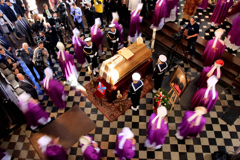 Dlaczego Andrzeja Dudy nie było na pogrzebie abpa Tadeusza Gocłowskiego?