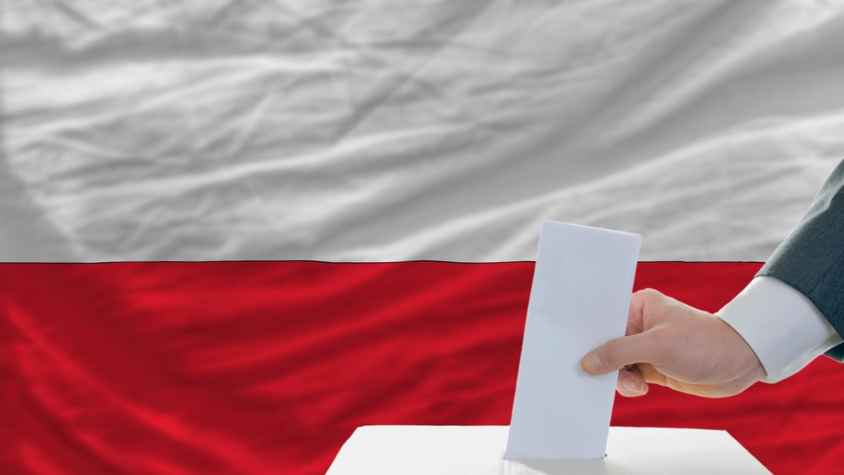 Frekwencja we wczorajszym referendum na terenie białostockiej delegatury Krajowego Biura Wyborczego wyniosło 7,65 procent - donosi "Radio Białystok".