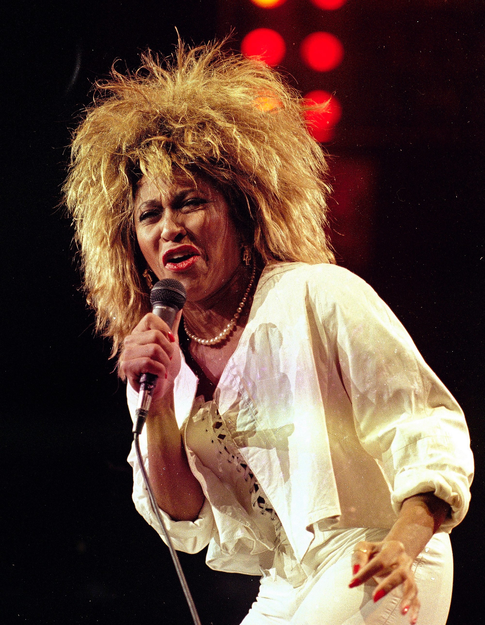 Po dlhej chorobe zomrela Tina Turner.