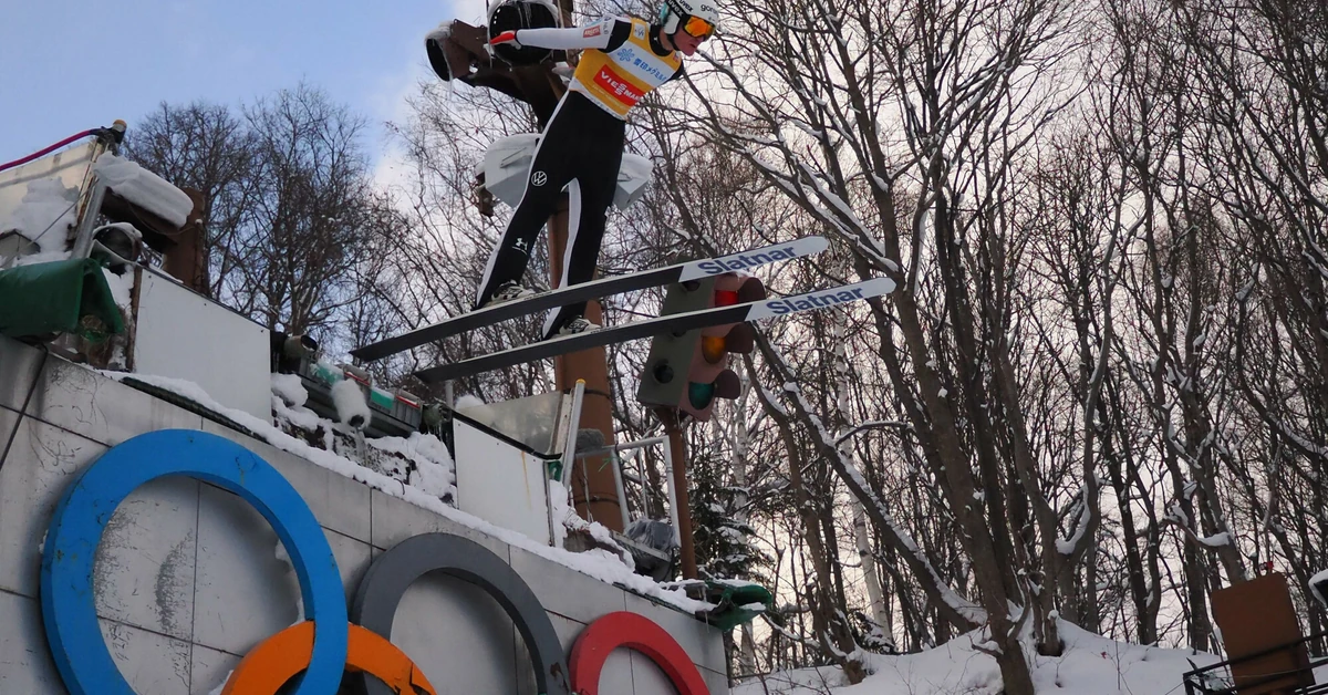 MŚ w lotach. Bardzo słaby występ Polaków. Prevc liderem po pierwszym dniu