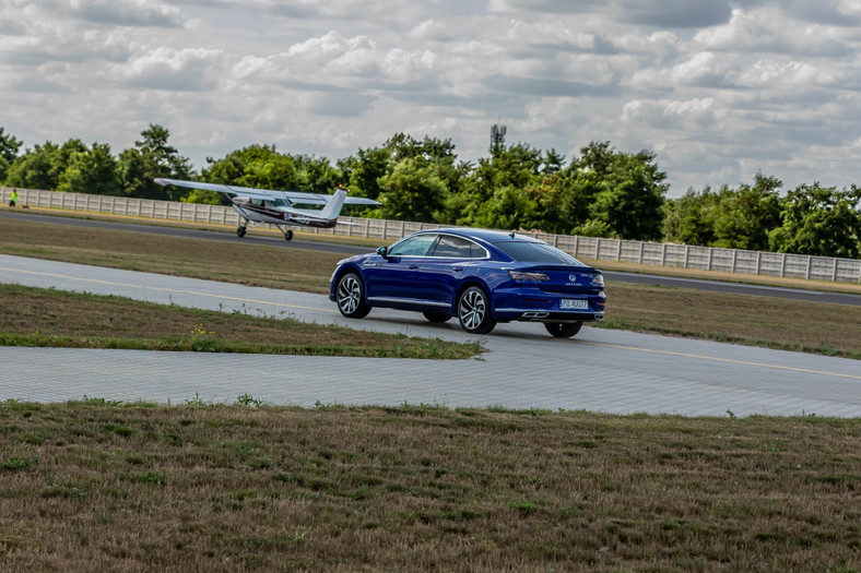 Volkswagen: hybrydy plug-in w nietypowym teście