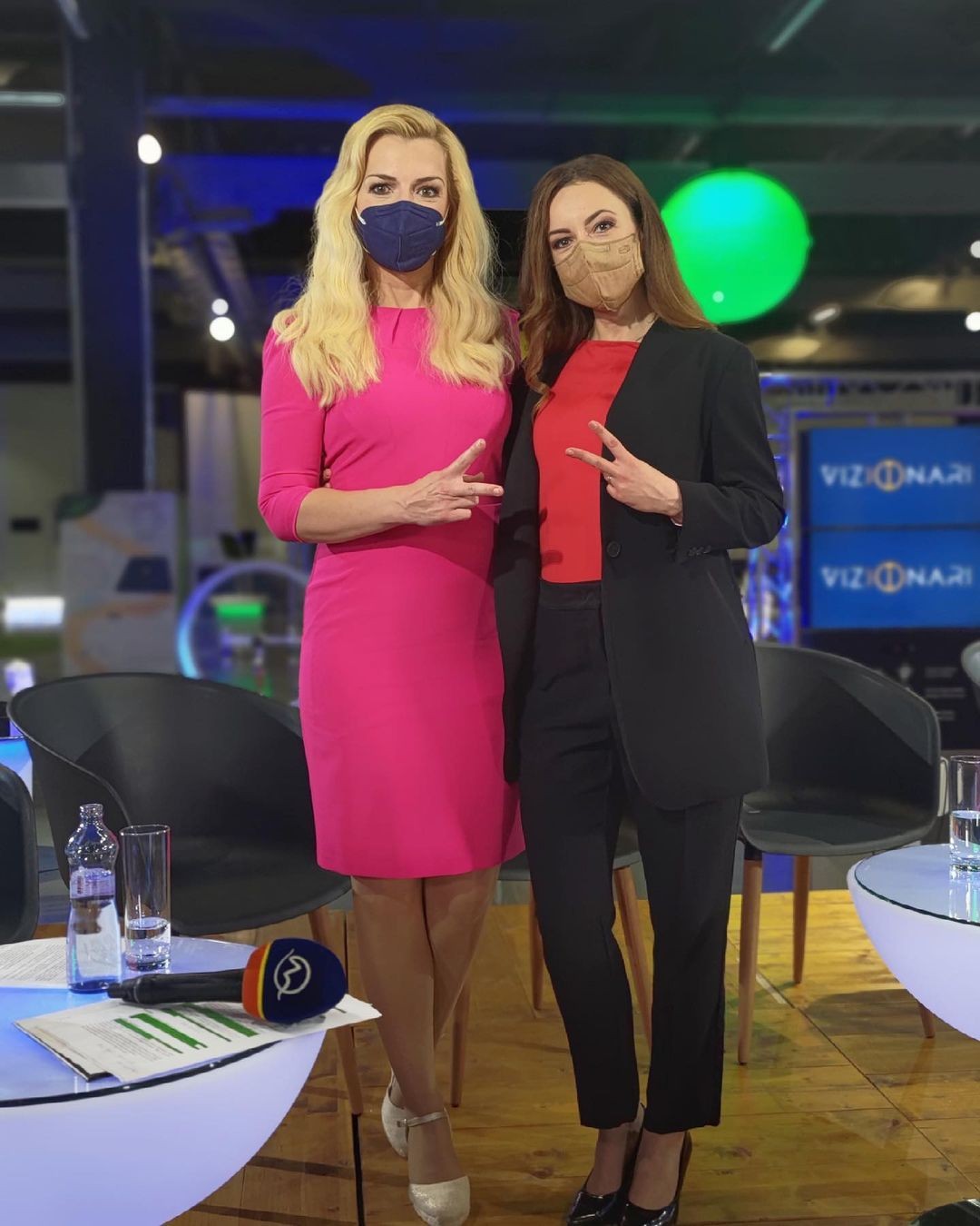 Zuzana Javorová s kolegyňou Zlaticou Švajdovou Puškárovou.
