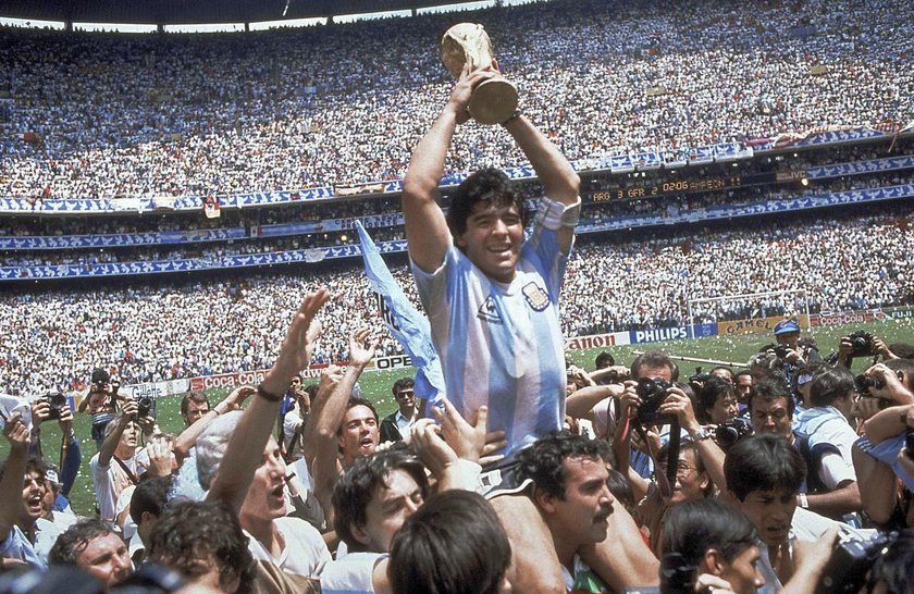 Diego Maradona nie żyje