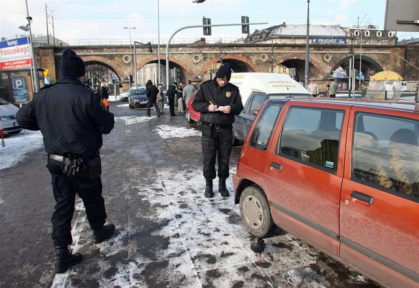 Strażnicy miejscy zrobili nalot na targowisko