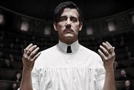 Clive Owen w roli Johna Thackera w serialu The Knick