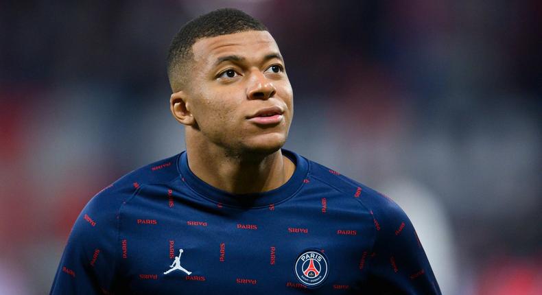 Kylian Mbappé pourra bientôt être le joueur le payé au monde s'il reste au PSG