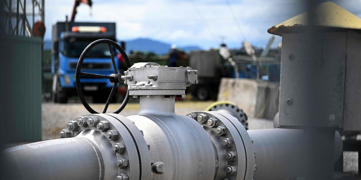 W sobotę spółka Gazprom wstrzymała dostawy gazu na Łotwę w związku z "naruszeniem warunków odbioru" surowca .