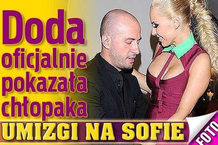 Doda oficjalnie pokazała chłopaka. Umizgi na sofie