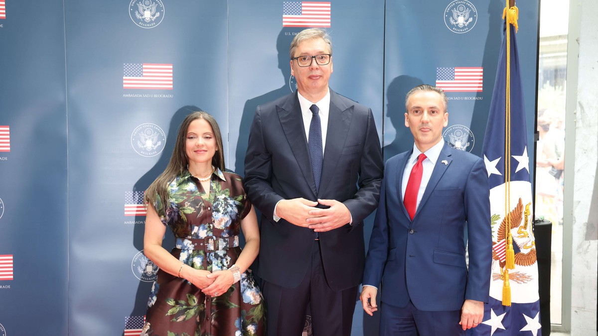 Ambasada SAD u priredila prijem povodom 250 god. nezavisnosti