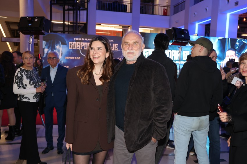 Anica i Lazar Ristovski na premijeri filma